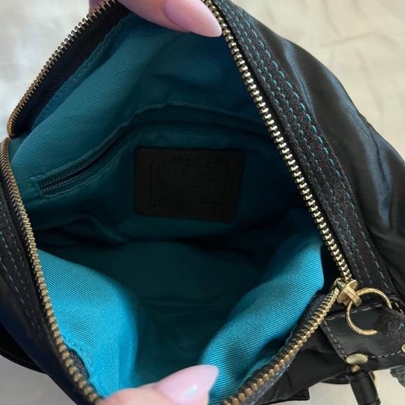 Coach Bag - Picture 7 of 9